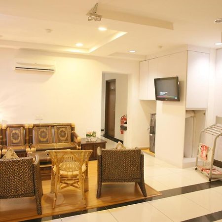 N K Hotel Muar Exteriér fotografie