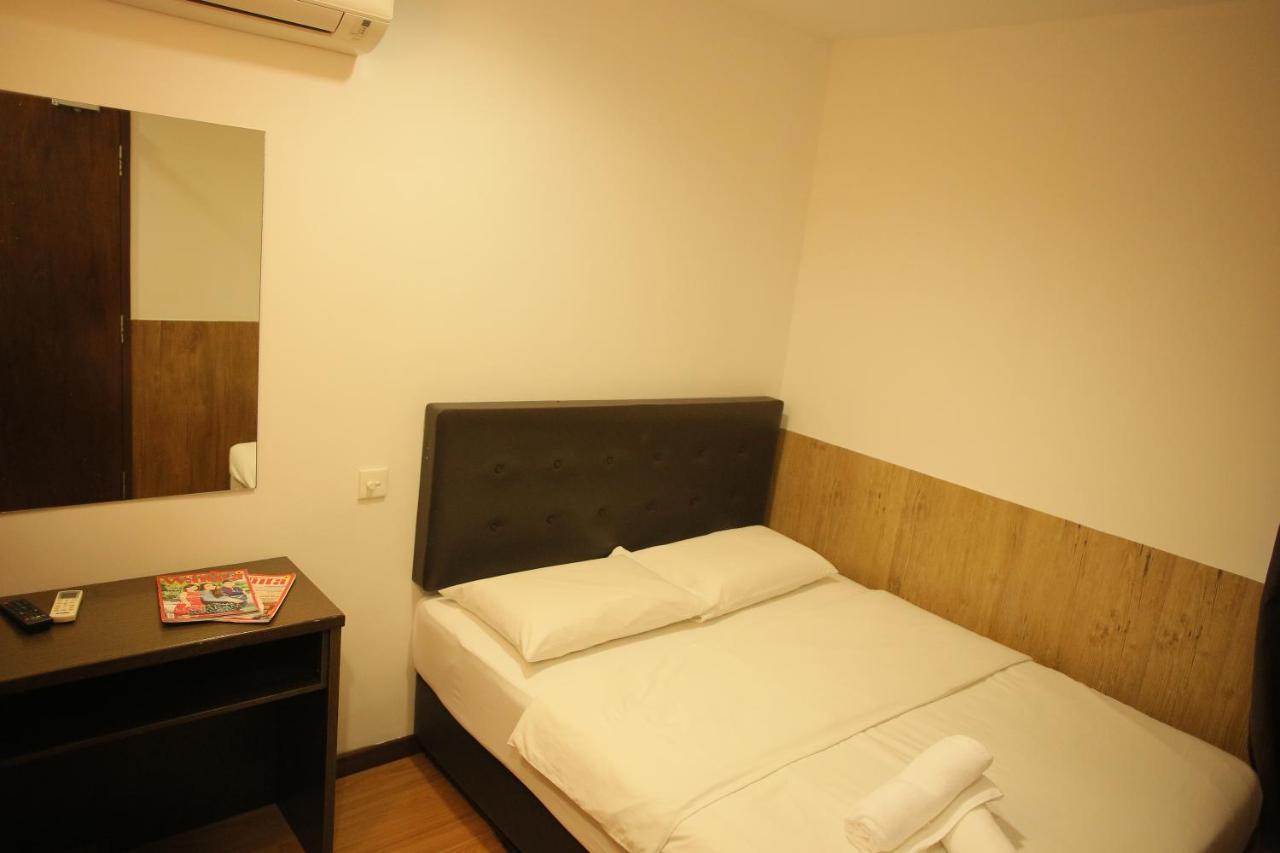 N K Hotel Muar Exteriér fotografie